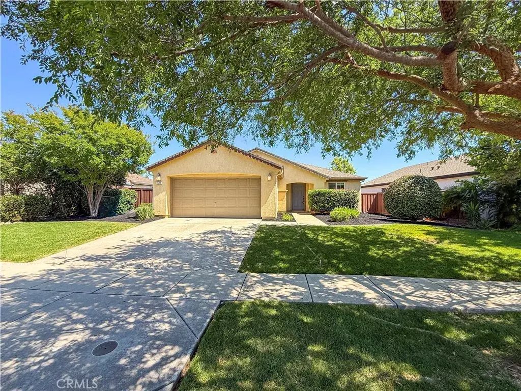 1572 Minories, Plumas Lake