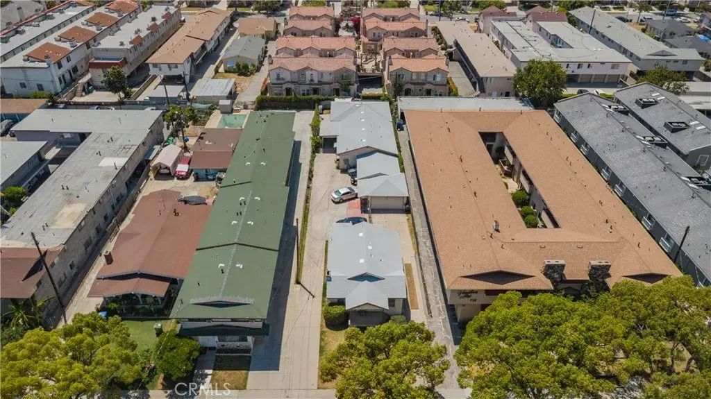 745 S Chapel Ave, Alhambra