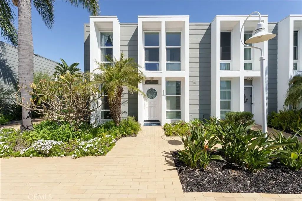 4021 Aladdin Drive, Huntington Beach