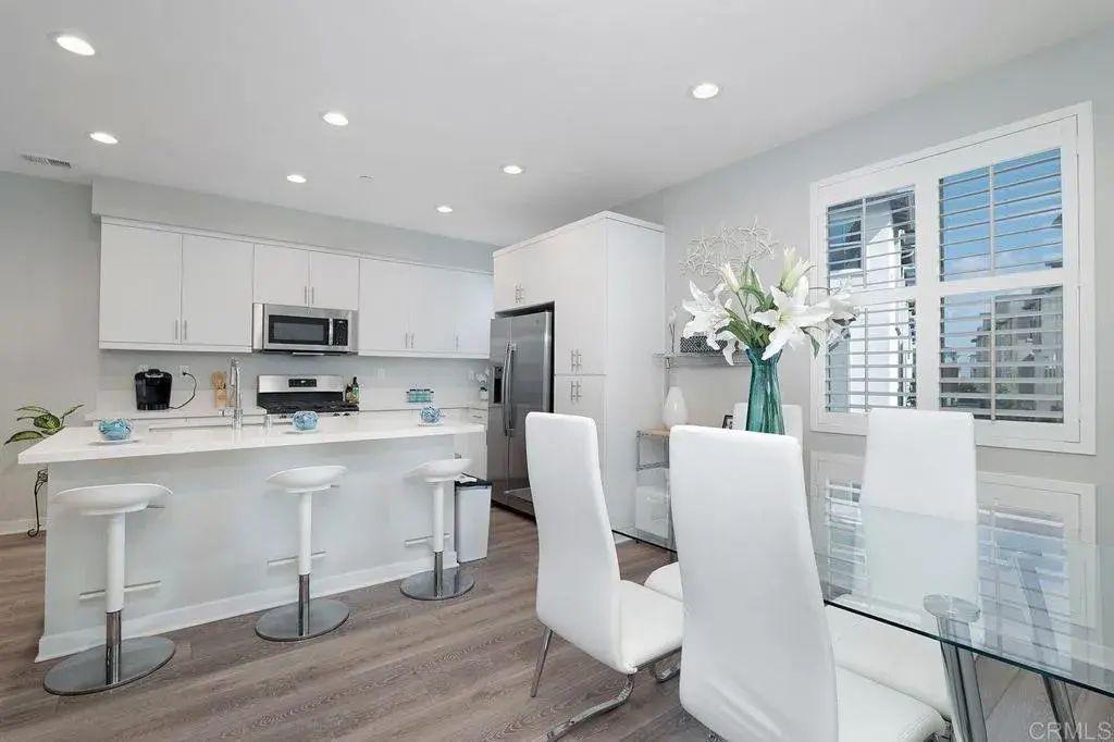 2137 Stellar Way 4, Chula Vista