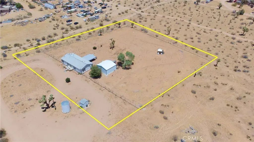 15911 Thomas, Apple Valley