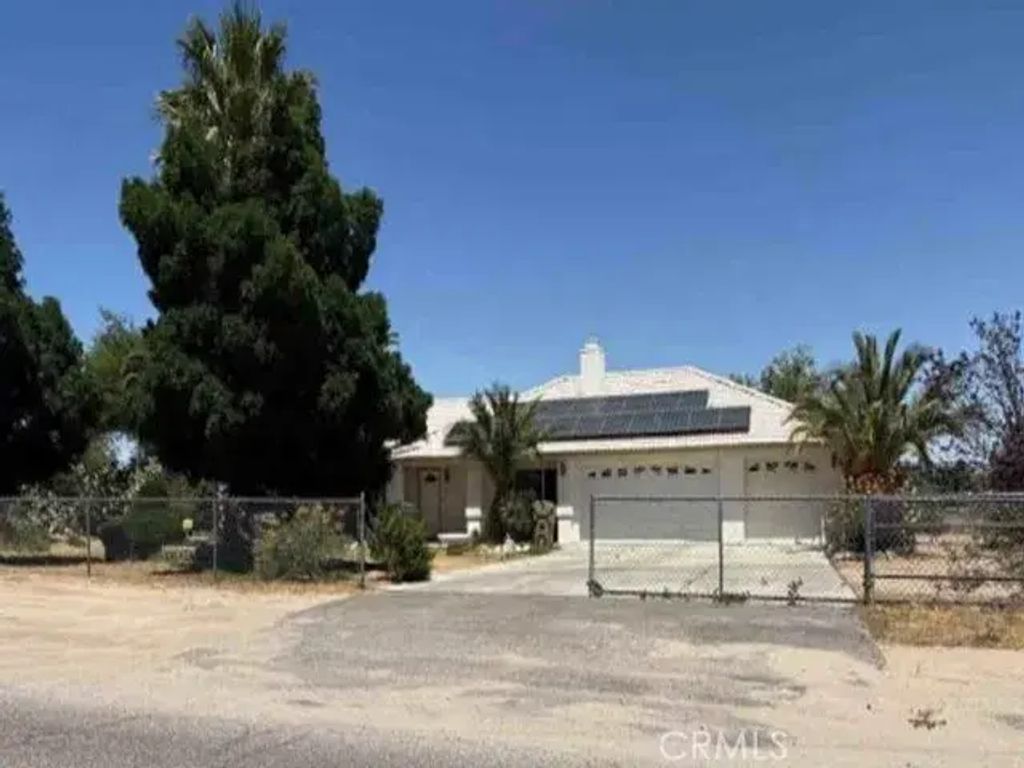 10695 5th Avenue, Hesperia