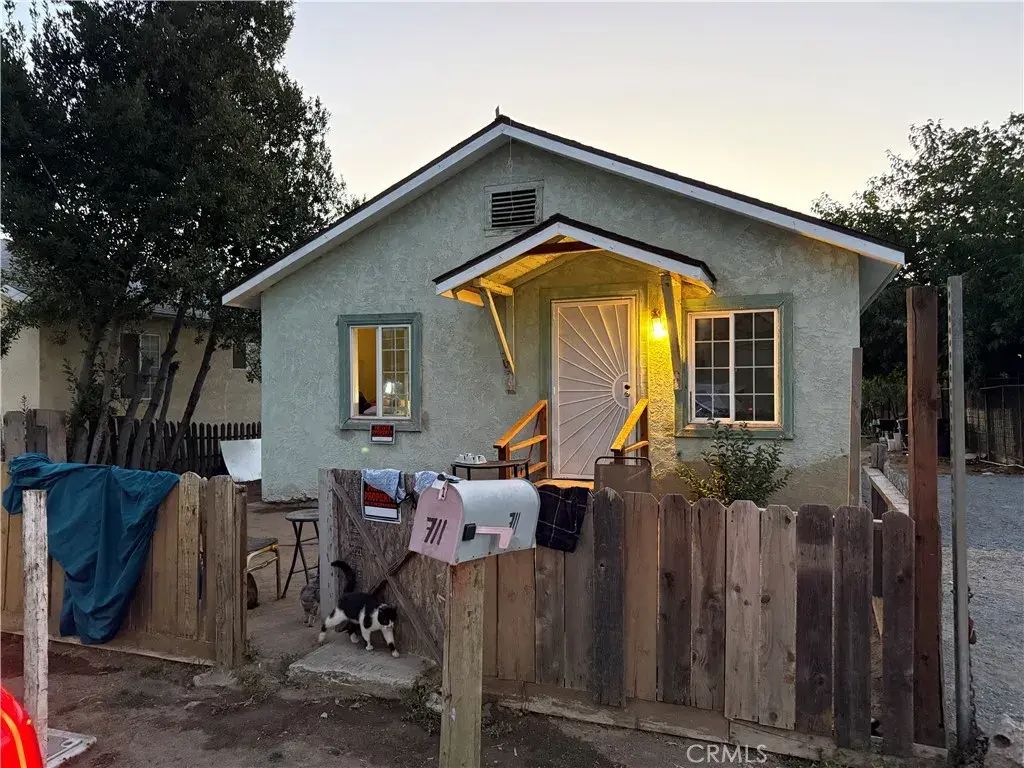 711 Washington Avenue, Madera