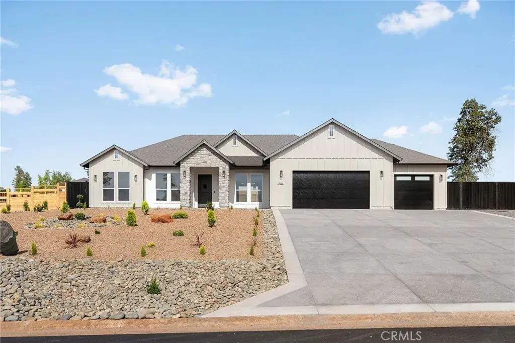 5730 Crestview Drive, Paradise