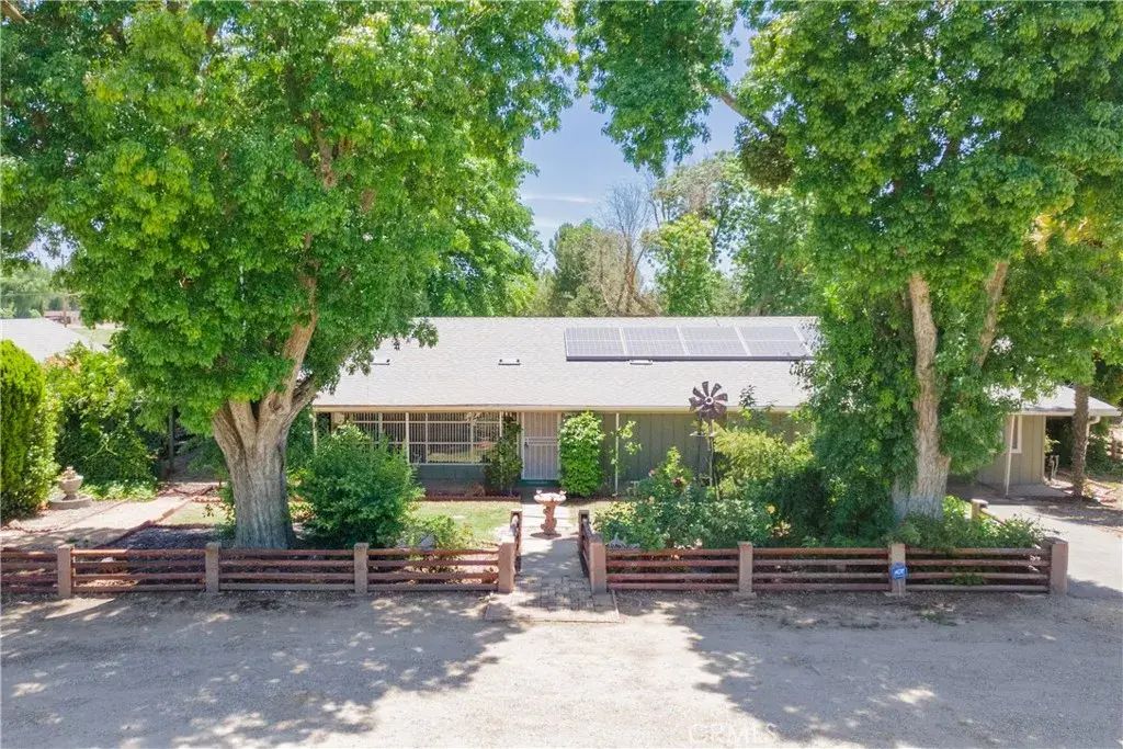 370 Cholame St., Shandon