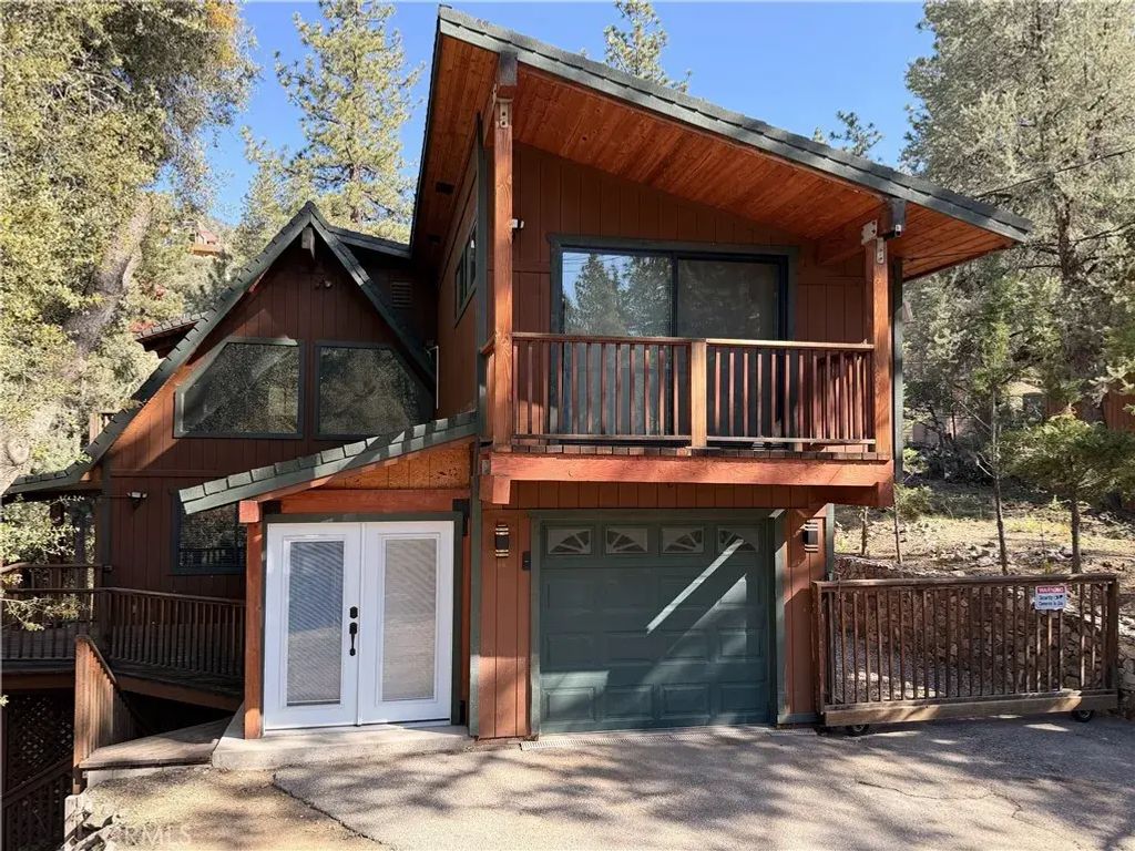 2208 Bernina Dr, Pine Mountain Club