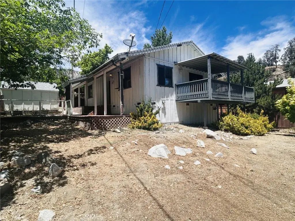 832 Elm, Frazier Park