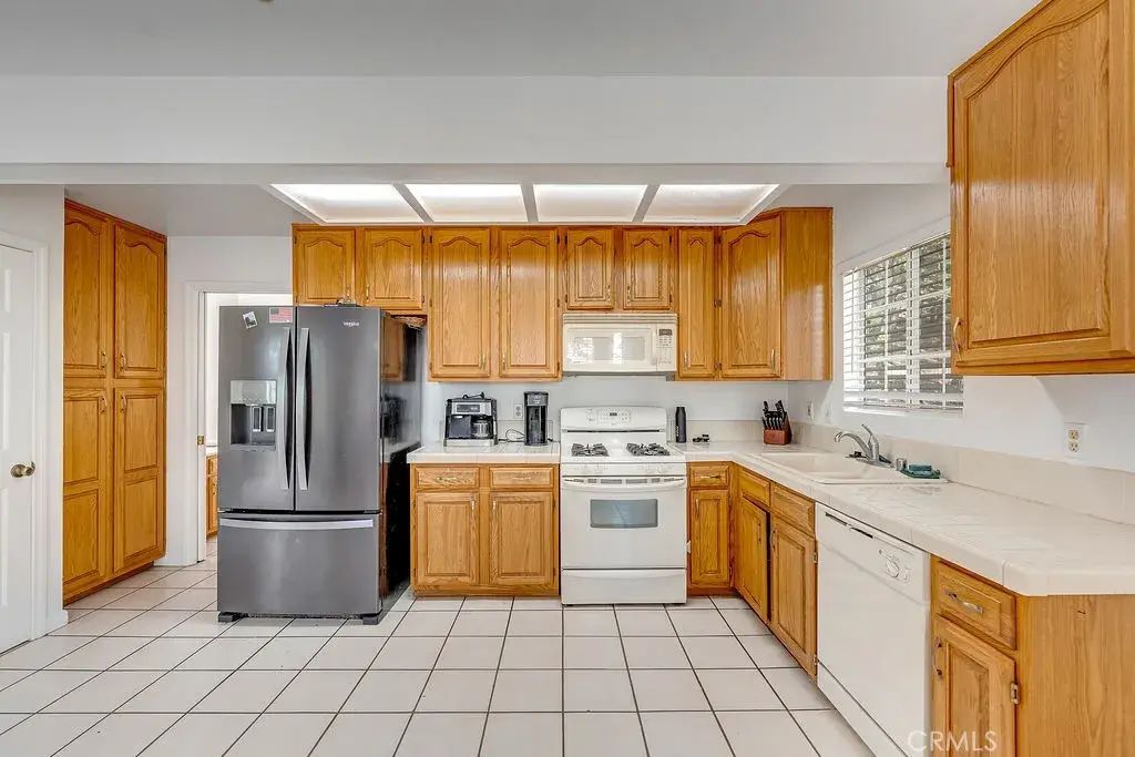 318 Old Toll Road, Lake Arrowhead