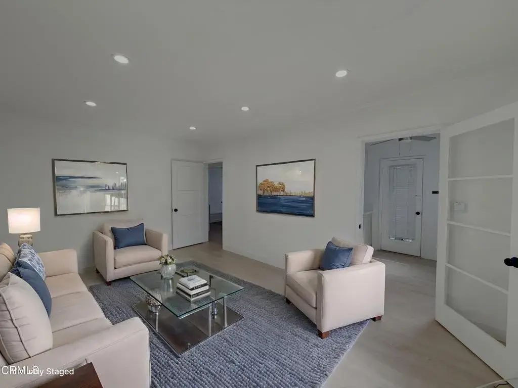 1424 E Wilson Avenue A, Glendale