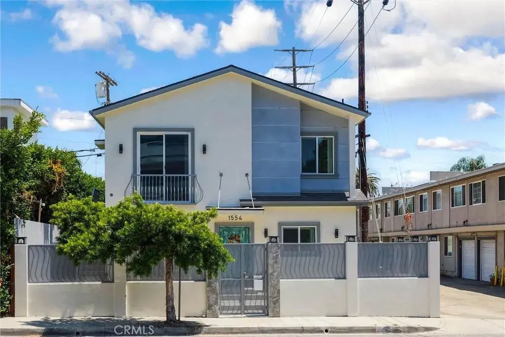 1556 S Bundy, Los Angeles