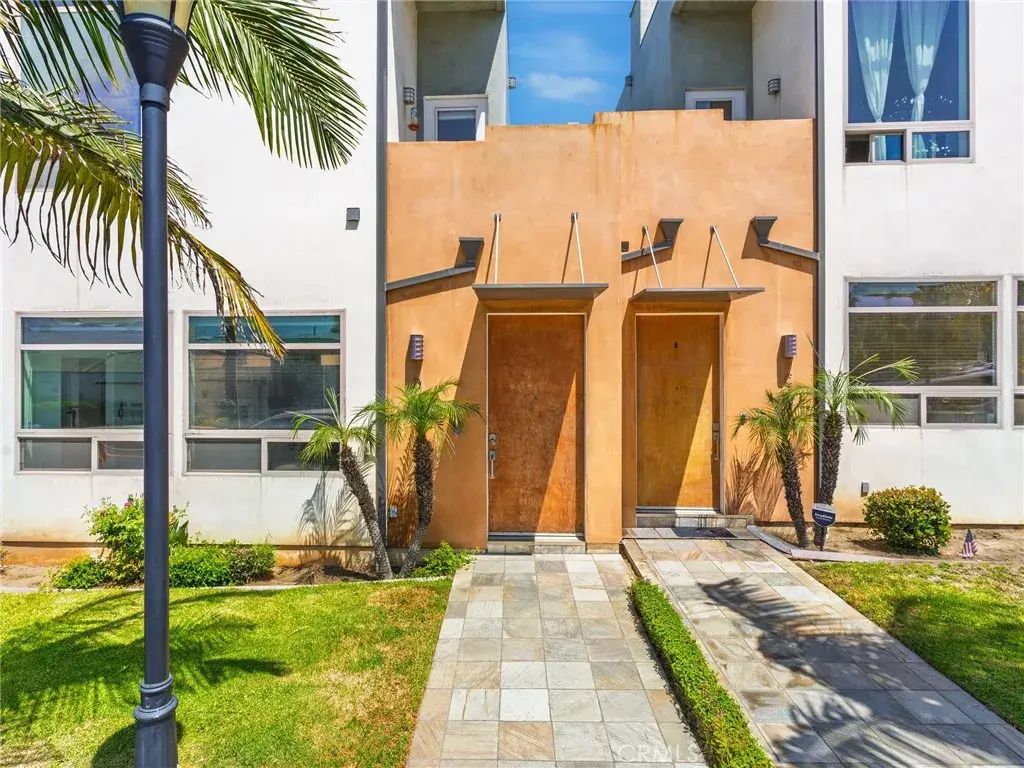 1225 E Grand Avenue D, El Segundo