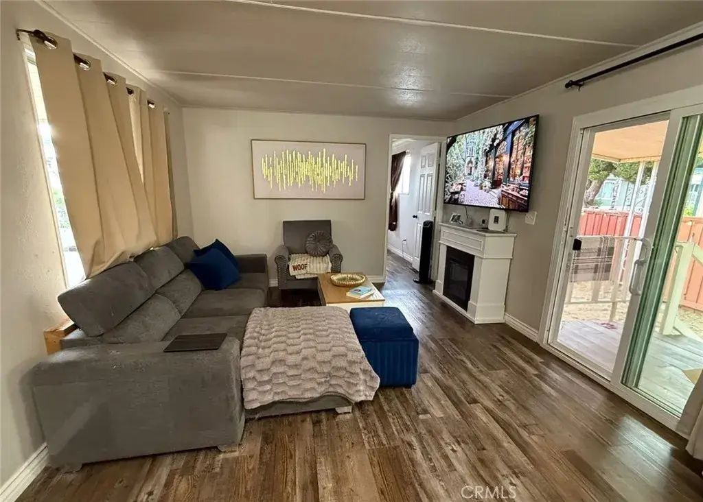 1350 San Bernardino Rd 144, Upland