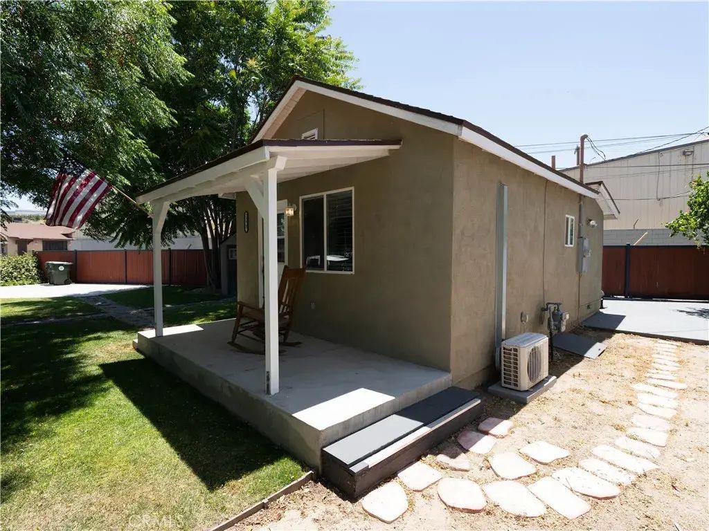 23947 Race Street, Newhall