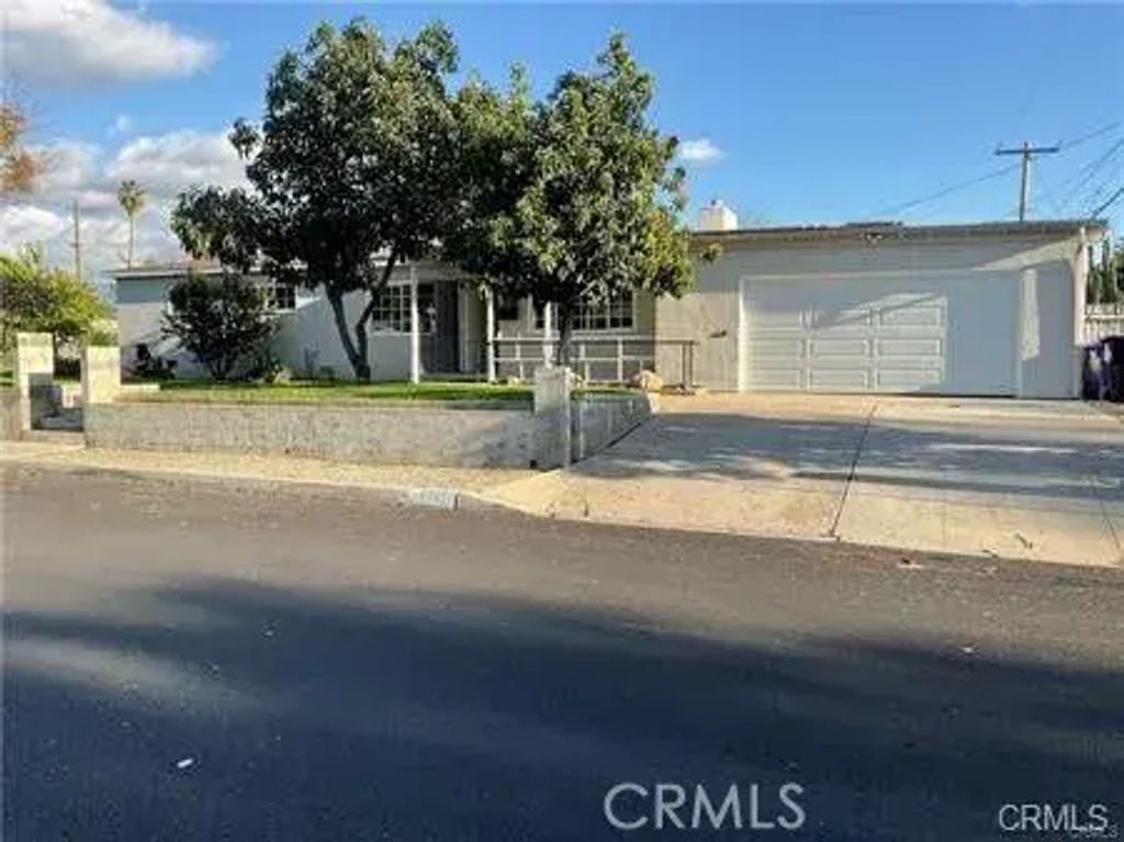 6741 Elm, San Bernardino
