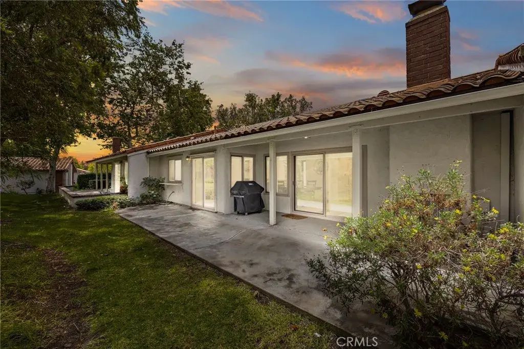 23872 Via Maragall, Mission Viejo
