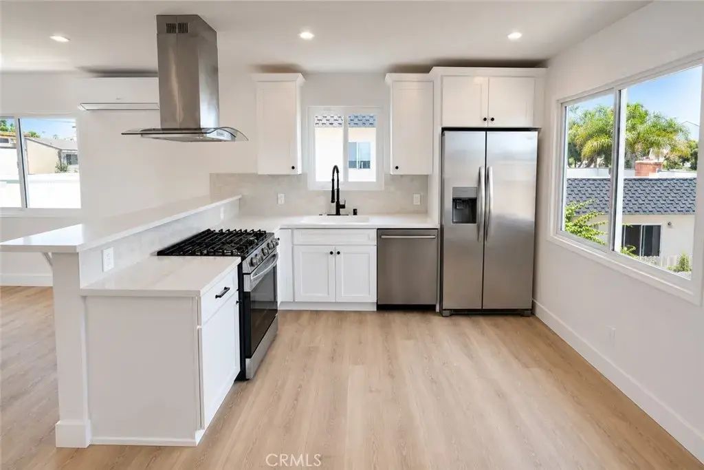 522 17th Street C, Huntington Beach