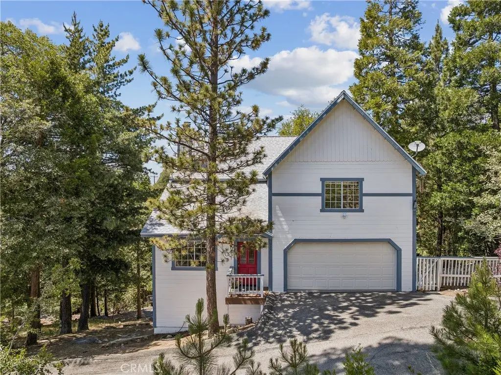 975 Teakwood Drive, Lake Arrowhead