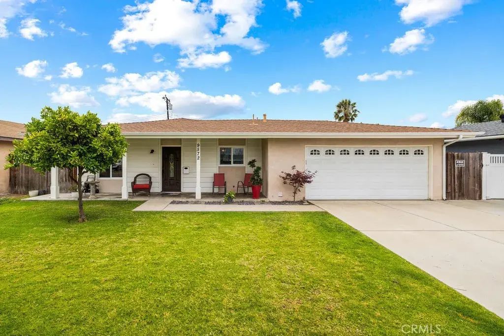 9572 Pollack, Huntington Beach