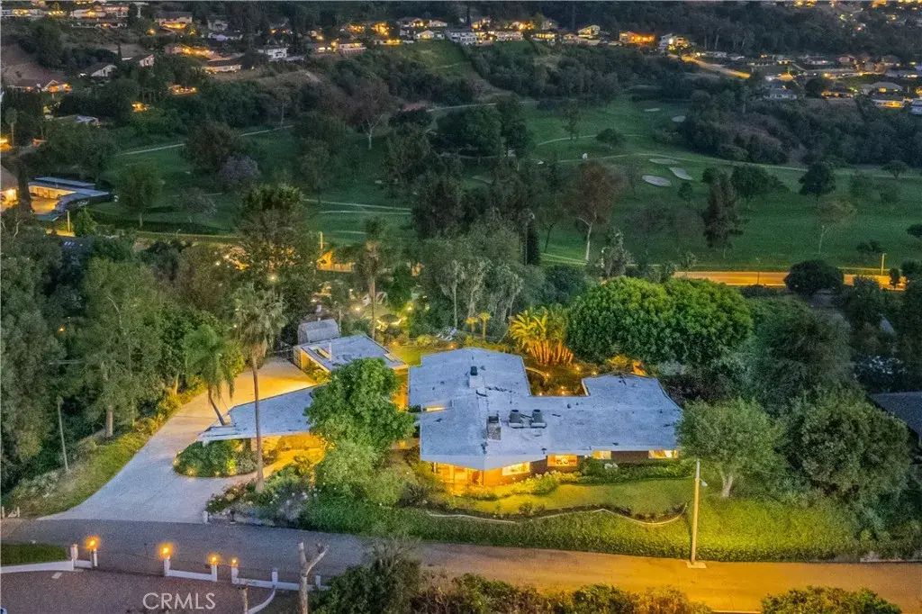 2904 Far View, West Covina