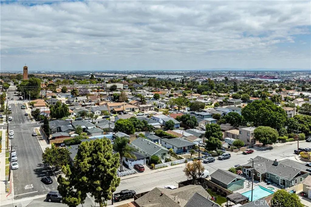 1274 W 3rd, San Pedro