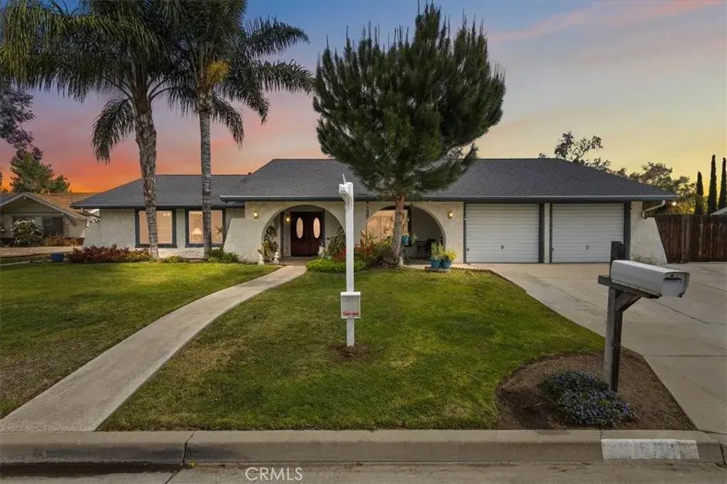 16704 Stallion, Riverside