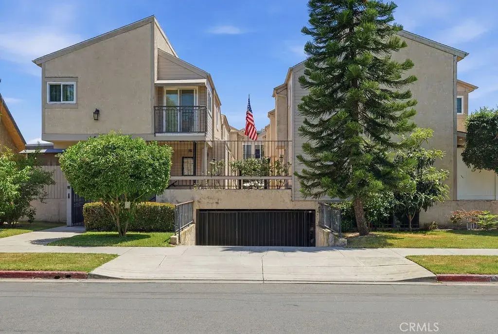 1000 E Windsor Road 9, Glendale