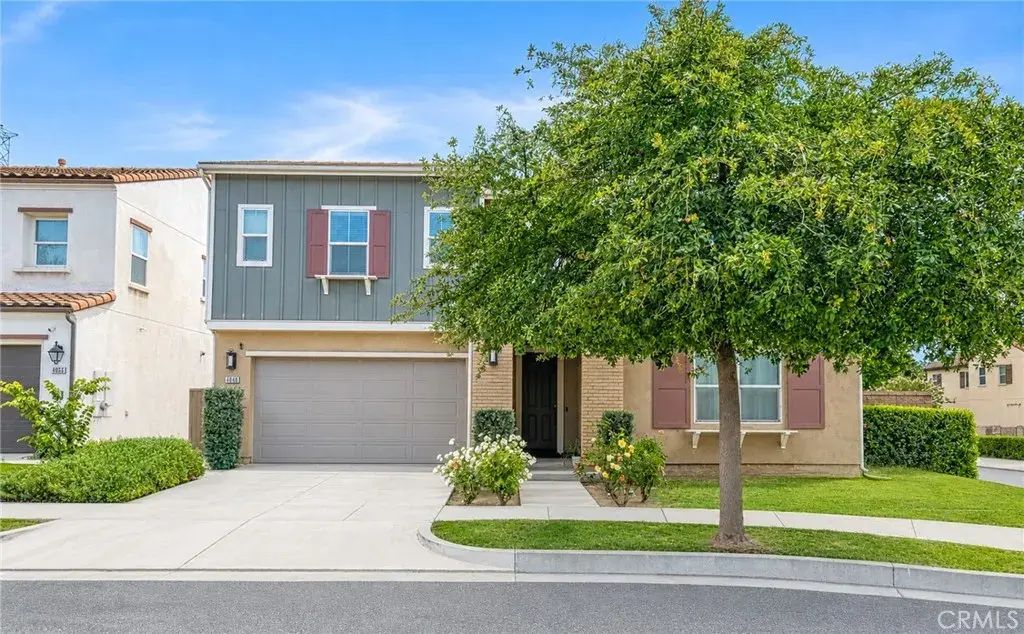 4048 E Groveland, Ontario