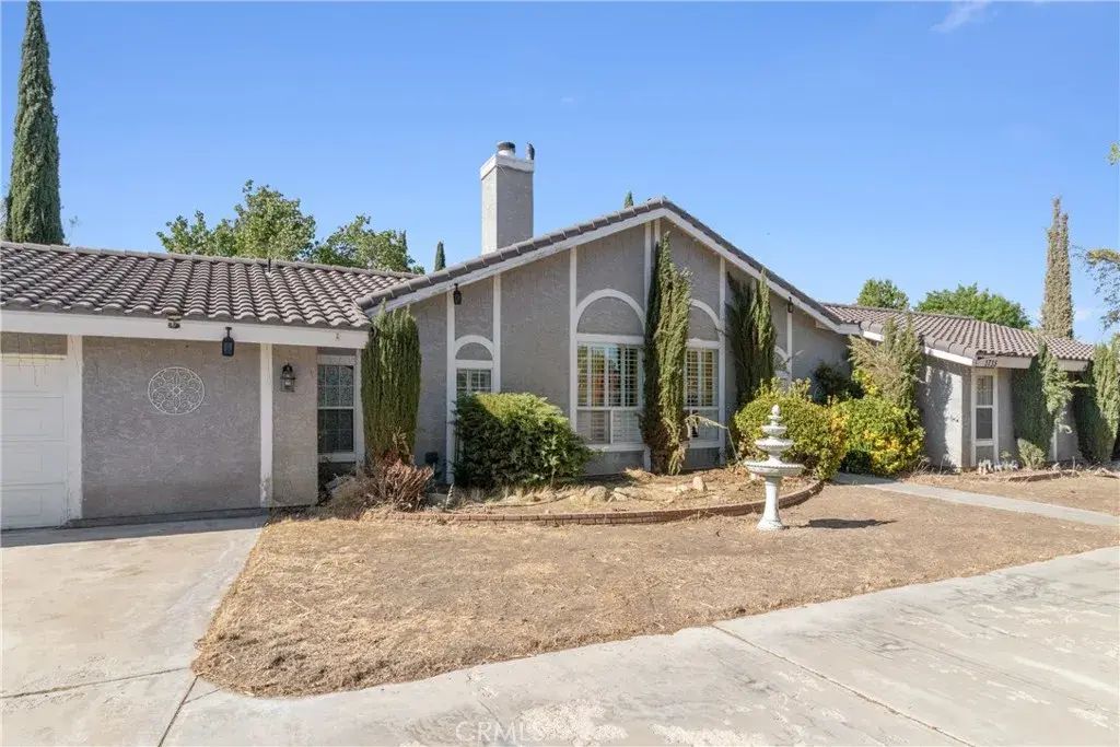 3735 Paula, Lancaster