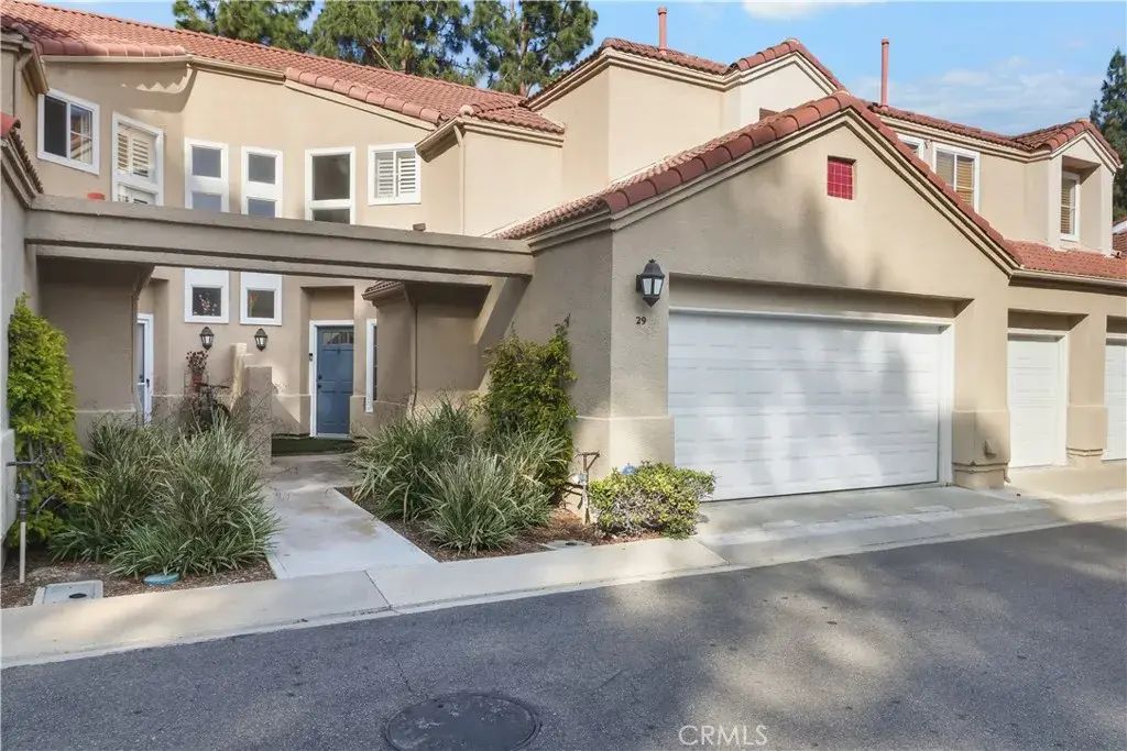 29 Giotto, Aliso Viejo