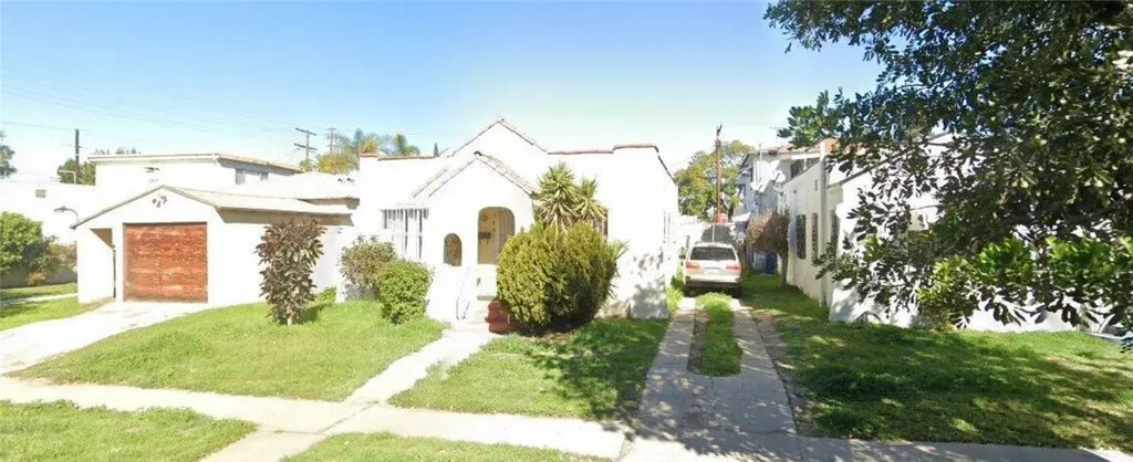 715 E 83 Street, Los Angeles