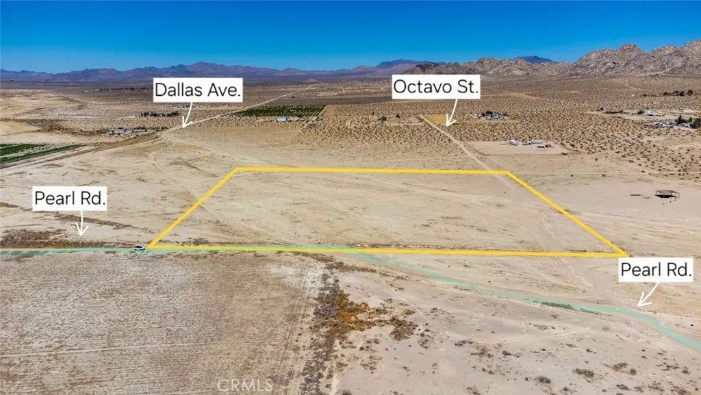 Octavo St. + Pearl Rd, Lucerne Valley