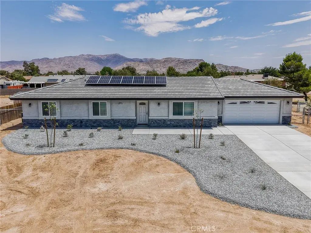 13223 Central, Apple Valley