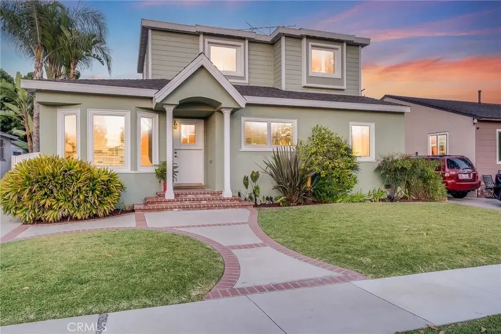 3556 Roxanne, Long Beach