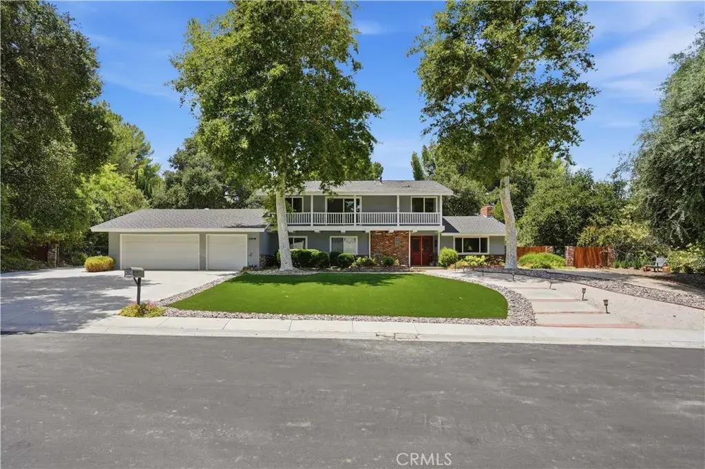 27349 Eaglehelm, Canyon Country
