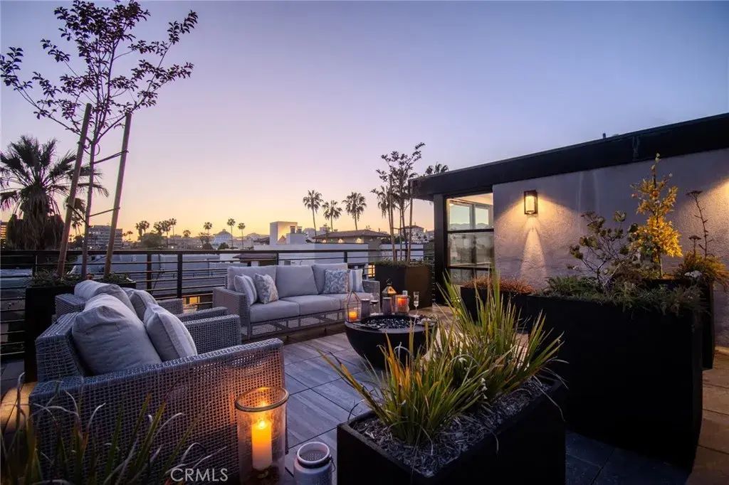 150 S Oak Knoll 103, Pasadena
