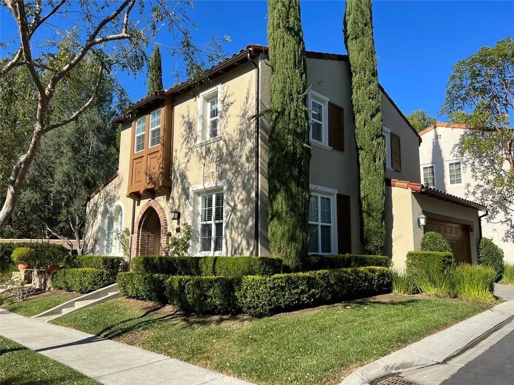 53 Bellwind, Irvine