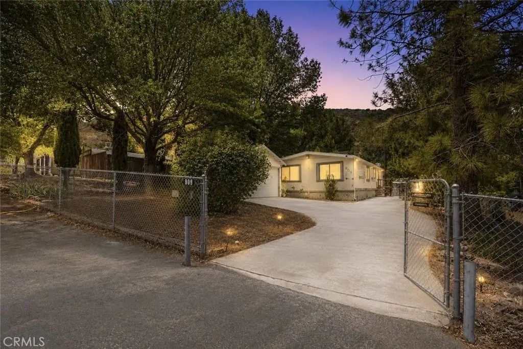 909 Louise Way, Lebec