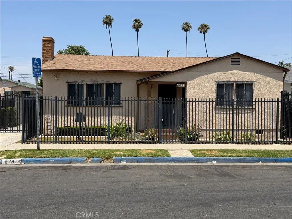 829 W 69th, Los Angeles