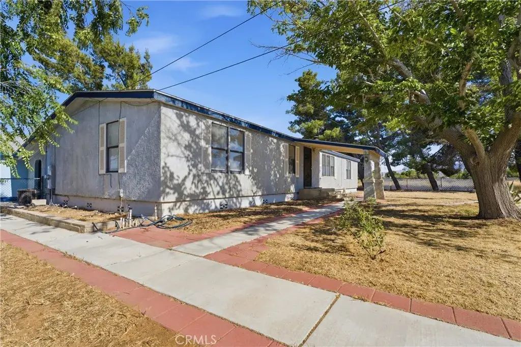 43300 43rd West, Lancaster
