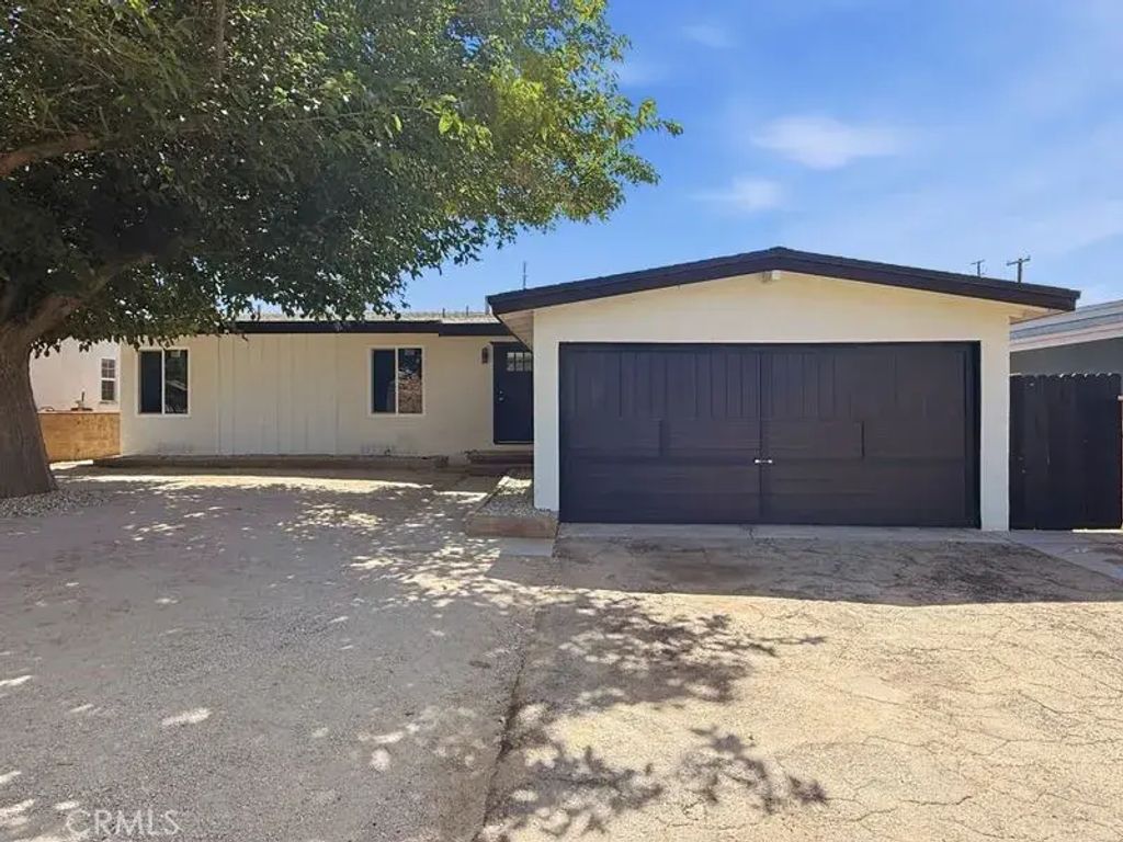 38909 Carolside, Palmdale