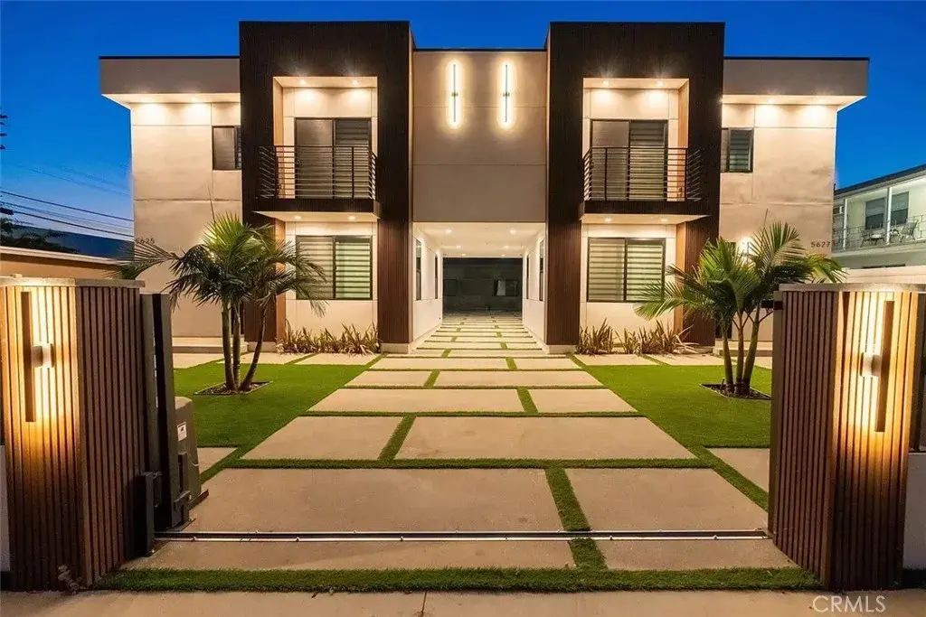 5627 Riverton Avenue, North Hollywood
