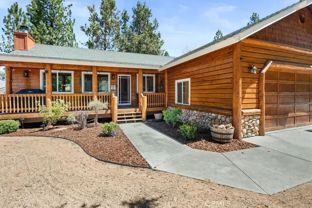 525 E Angeles Boulevard, Big Bear City