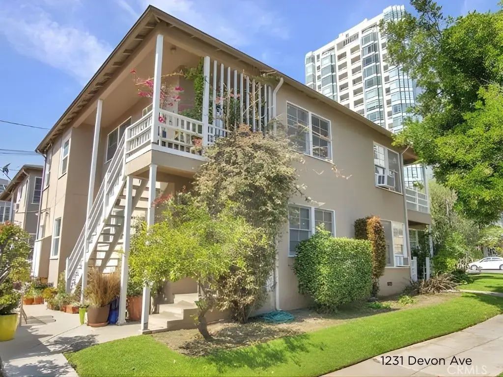 1231 Devon Avenue, Los Angeles