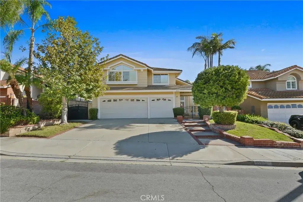 18003 Via La Cresta, Chino Hills