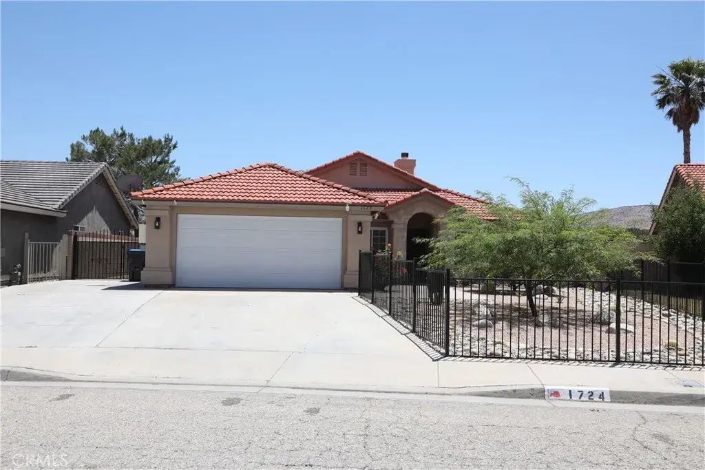 1724 High Vista, Palmdale