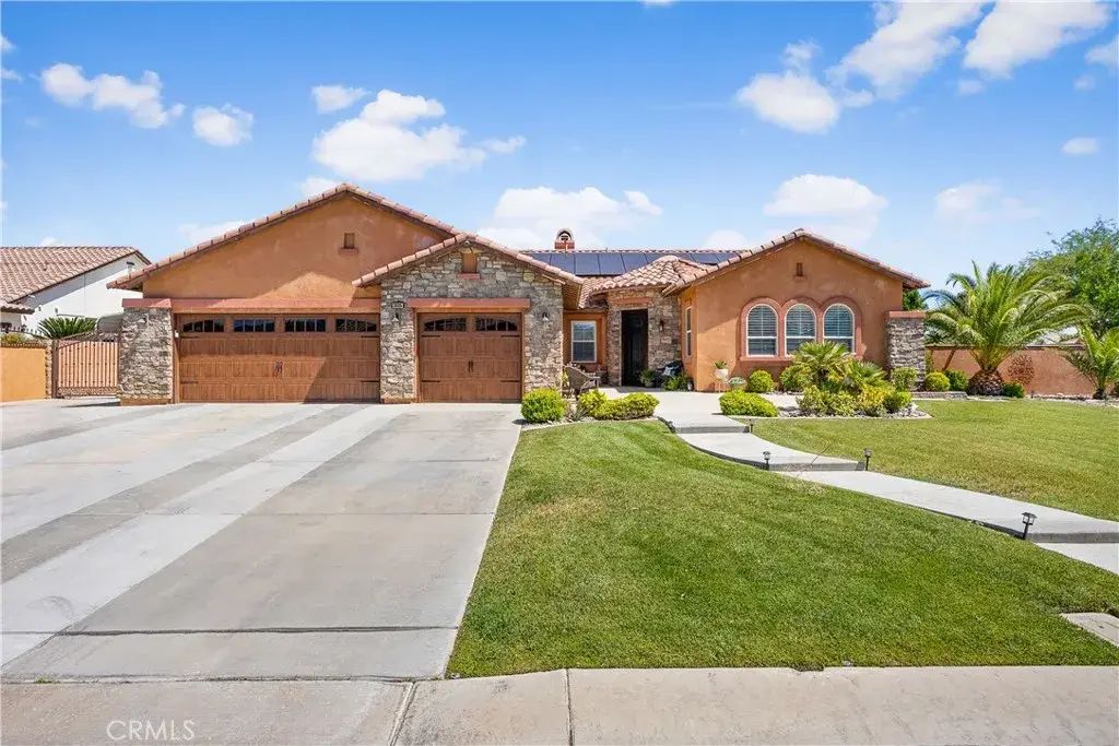 3035 W Avenue M5, Lancaster