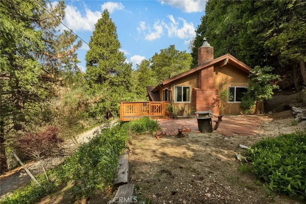 30962 Old City Creek, Running Springs