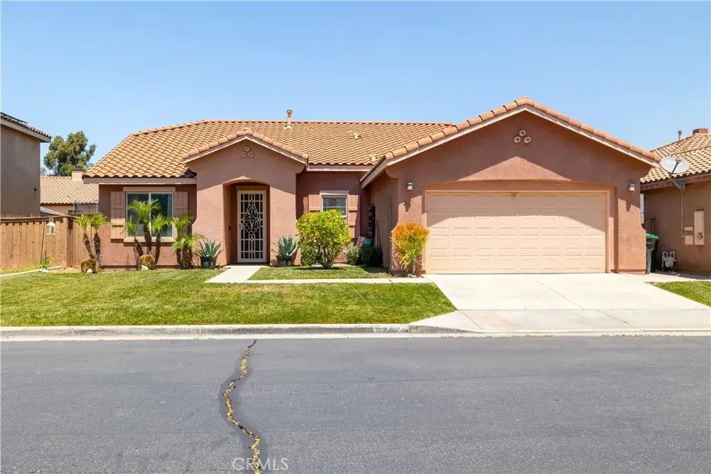 217 La Amistad, Hemet