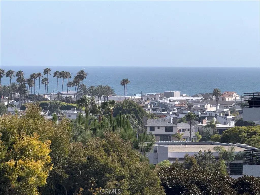 260 Cagney Lane 209, Newport Beach