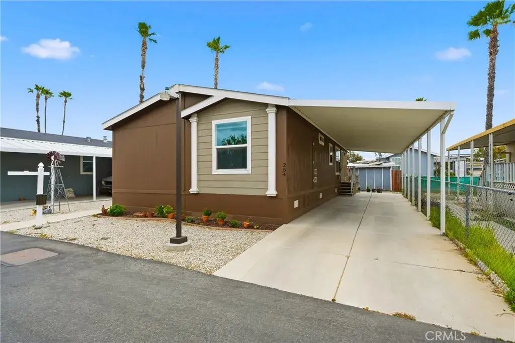 4400 W Florida 254, Hemet